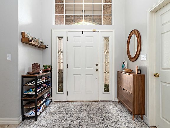 5th image of 6335 Jenny Ln