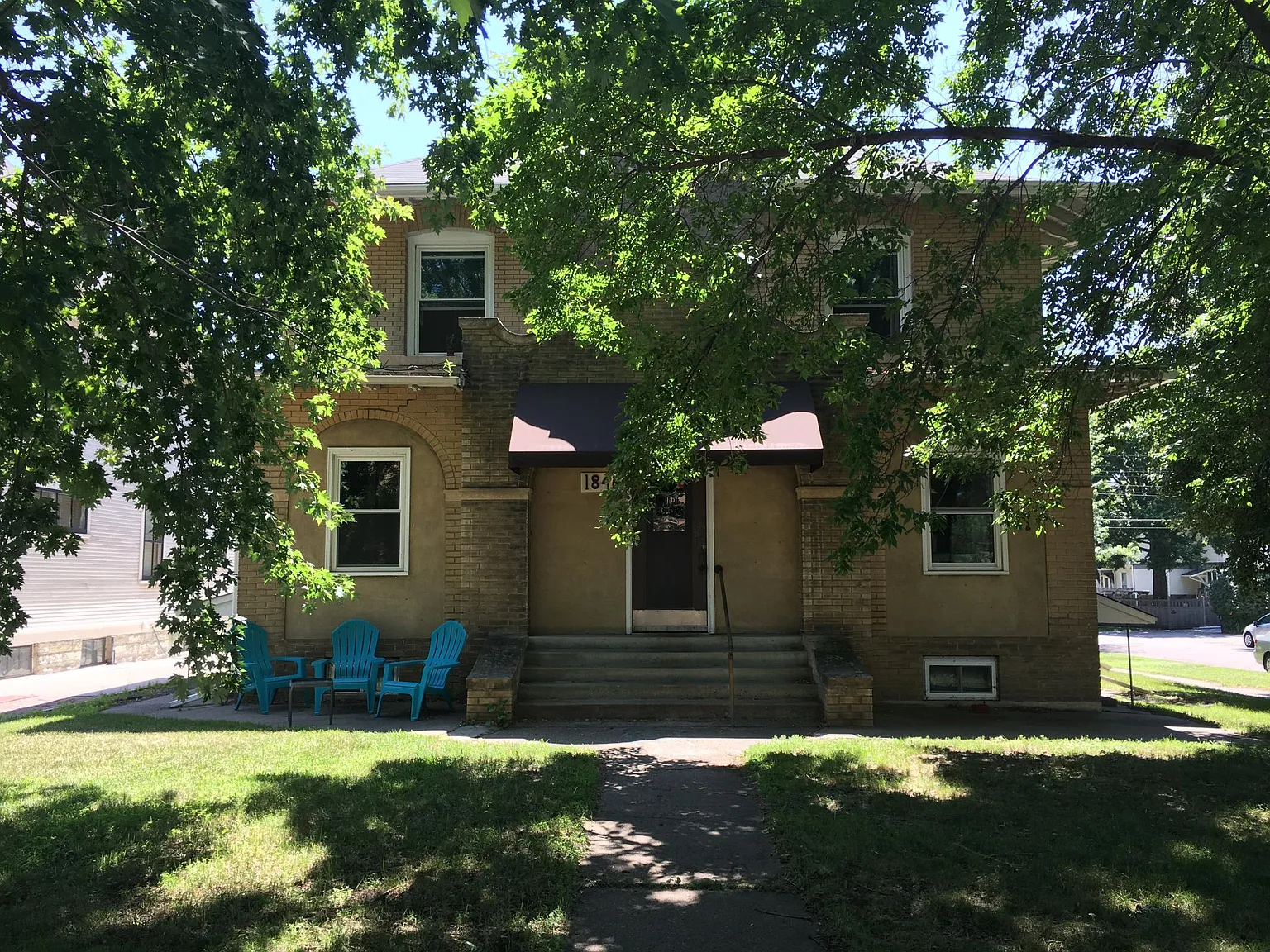 2 bed, 1200 sqft, $1,350 — Photo 4