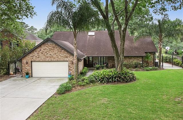 1st image of 102 Ormond Oaks Dr