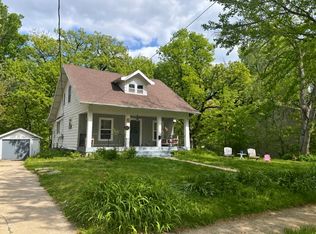 1231 39th St, Des Moines, IA 50311
