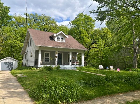 1231 39th St, Des Moines, IA 50311