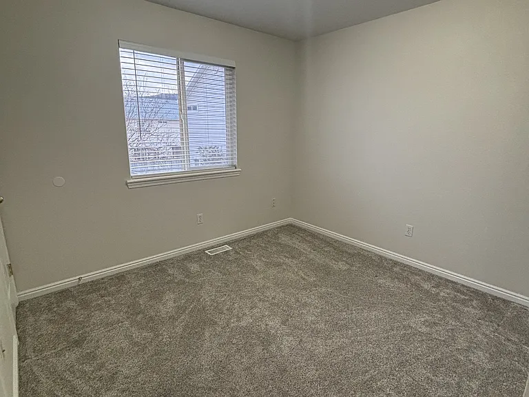 4102 E Smith Ranch Rd — Photo 12