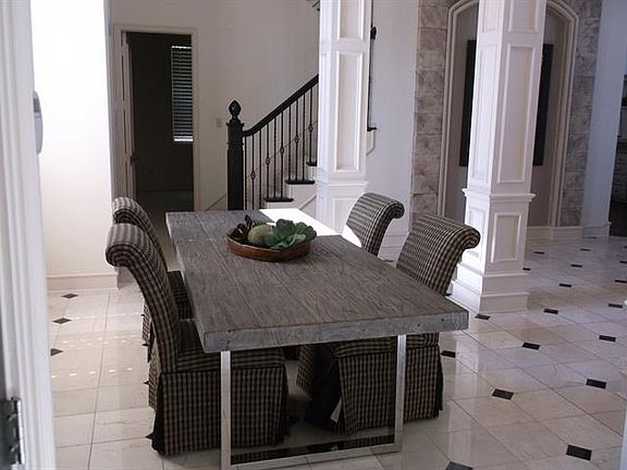 4th image of 2317 Woodmont Cir