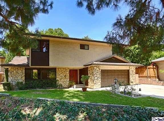2nd image of 3637 Los Amigos St