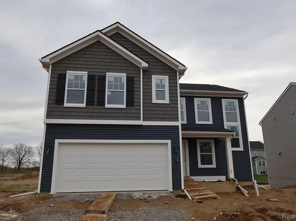 717 Whisperwood Way, Chelsea, MI 48118