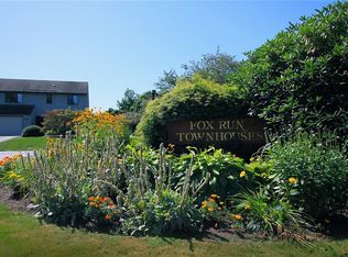 9 Fox Run Rd #9, Portsmouth, RI 02871