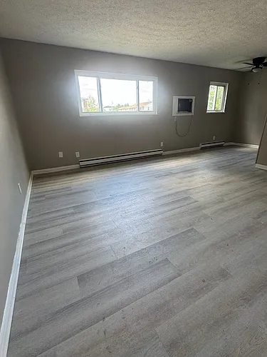 4 Bryant Ln #1 Photo 1