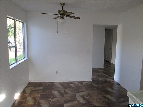 2nd image of 531 W Dorothea Ave
