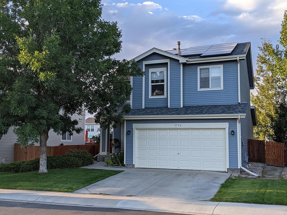 Front, parking, garage, solar