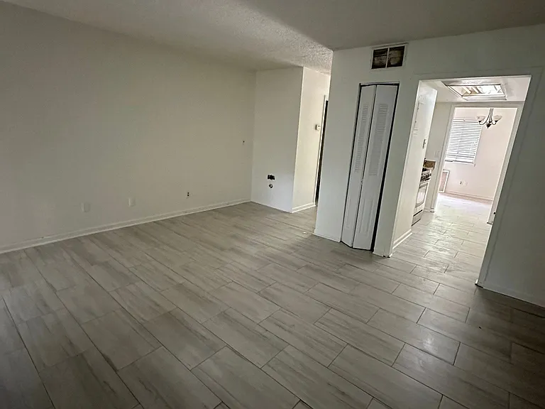 1328 Old Roswell Rd #1334 — Photo 10