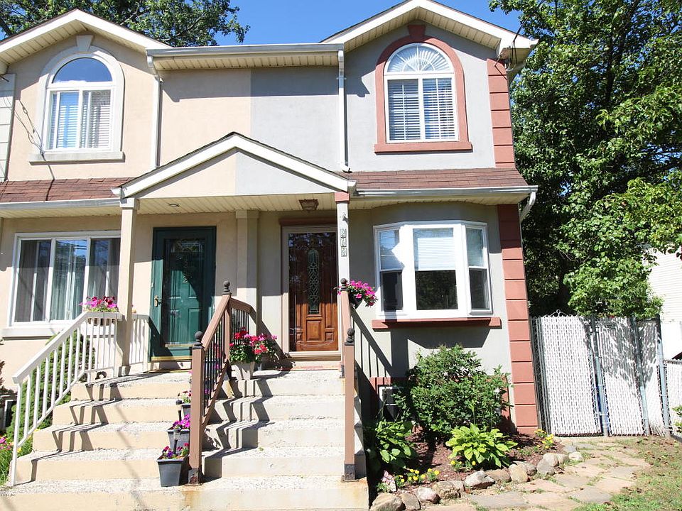1st image of 260 Fisher Ave