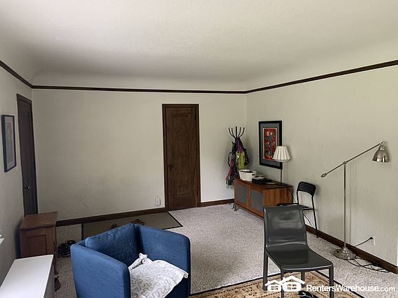 5th image of 4333 Beard Ave S APT B