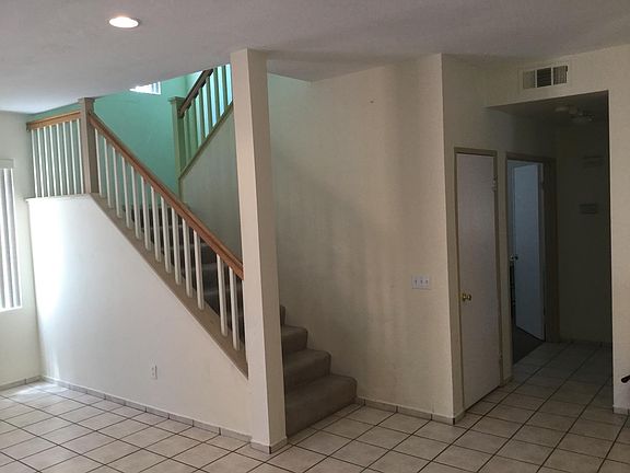 3rd image of 12645 Mann St