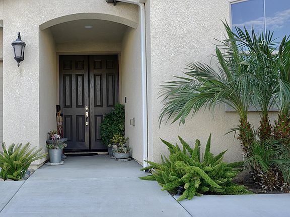 2nd image of 4013 S San Joaquin St