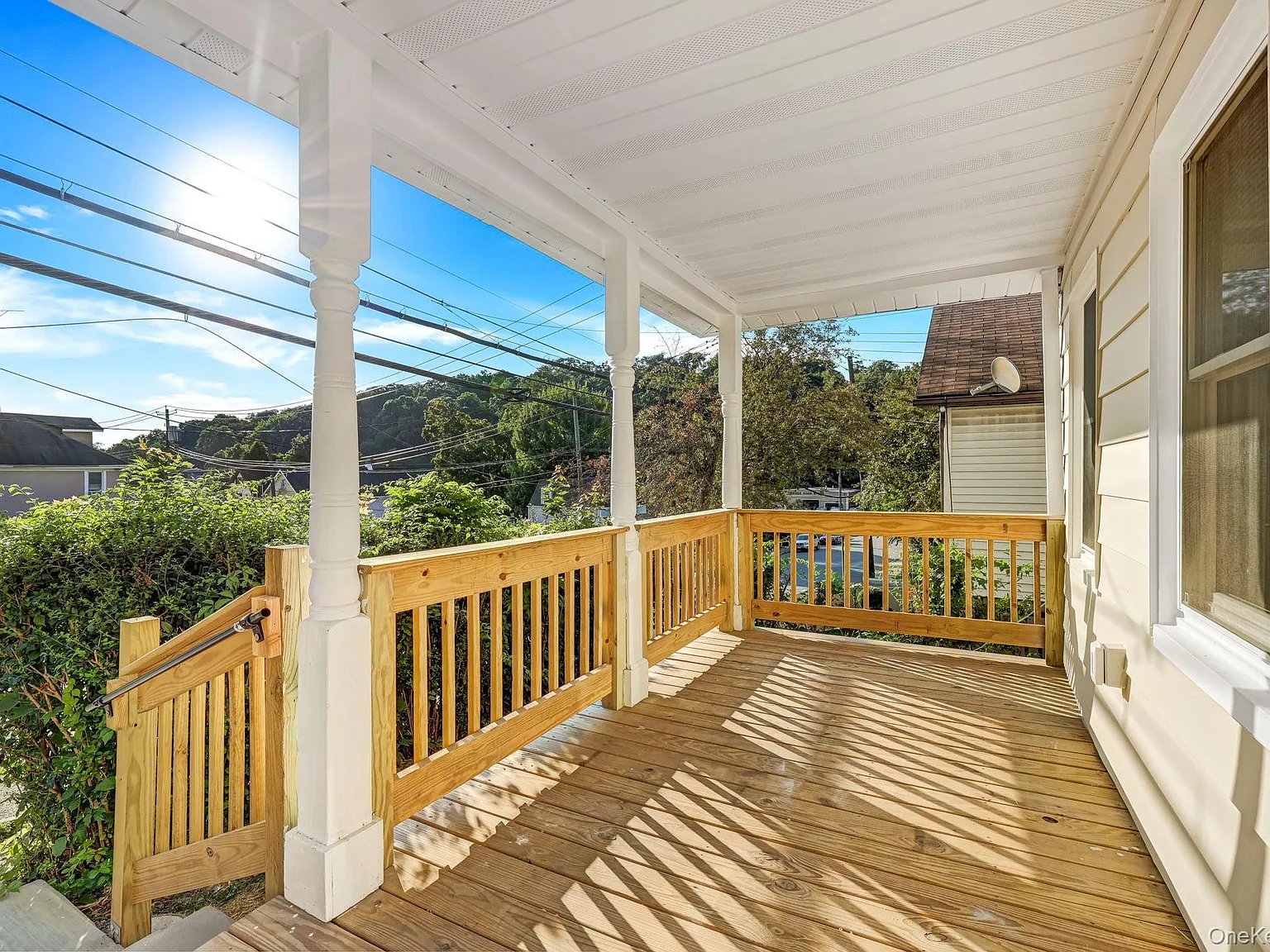 3 bed, 1.0 bath, 1600 sqft, $3,850 — Photo 4