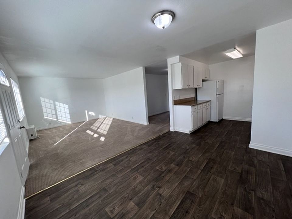 Cedar Road Apartments - Vista, CA | Zillow