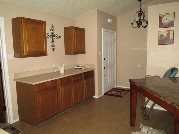 4th image of 3717 Blue Creek Cir