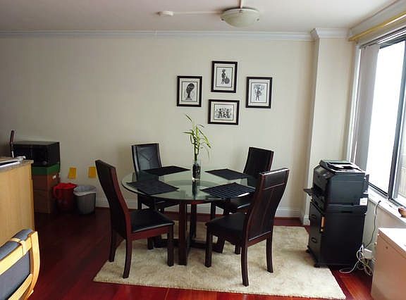 3rd image of 1330 New Hampshire Ave NW APT 215