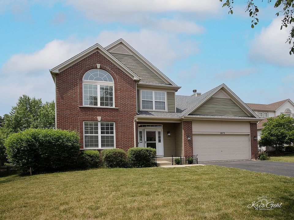 1st image of 1672 Vista Lake Dr