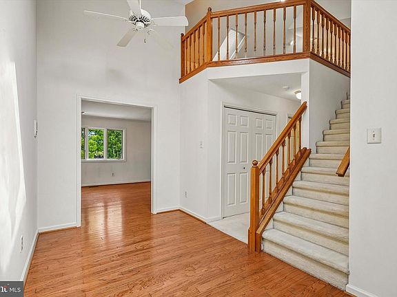 2nd image of 1230 Princeton Ln #1230