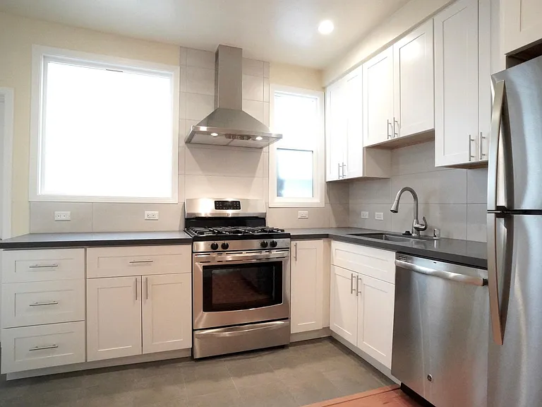 17 Russell St — Photo 13