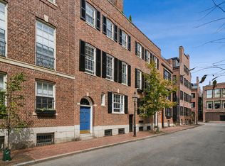 11 Lime St, Boston, MA 02108