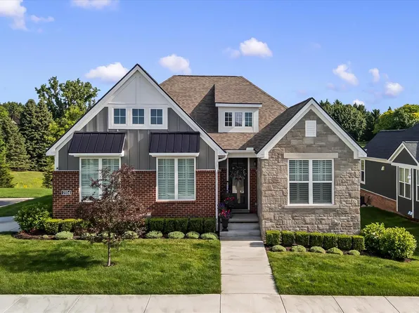 2554 Middleton St, Rochester Hills, MI 48309