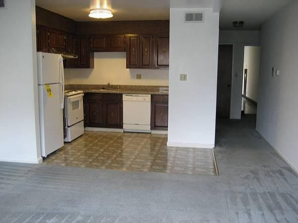 1st image of 424 20th Ave APT 6