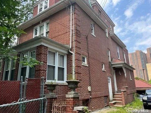1701 Popham Avenue, Bronx, NY 10453