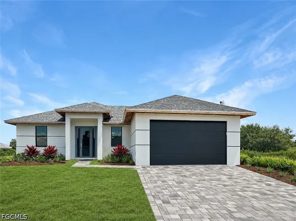 628 SW 15th Ter, Cape Coral, FL 33993