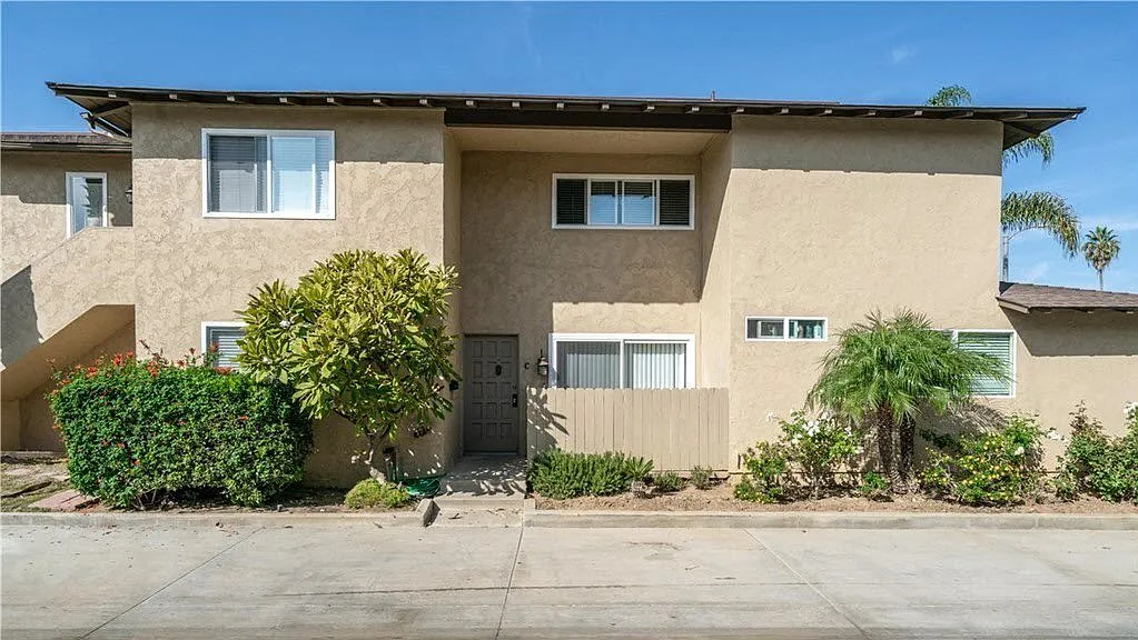 4101 Hilaria Way — Photo 4
