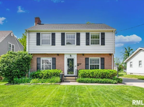 5107 N Prospect Rd, Peoria Heights, IL 61616