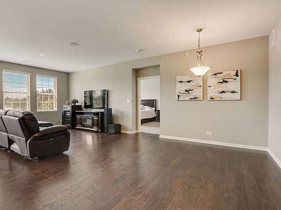 4th image of 6295 Doral Dr