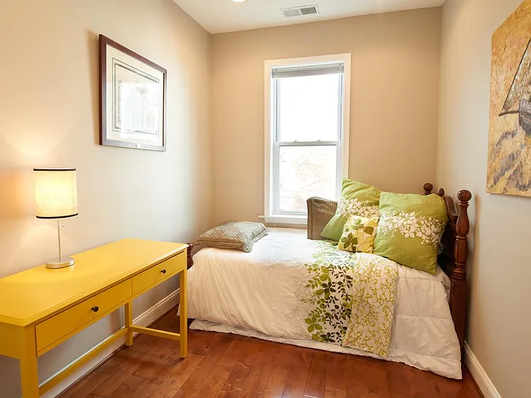 25 Q St NW — Photo 11