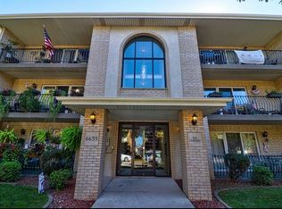 6655 W 64th Pl APT 104, Chicago, IL 60638