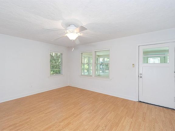 5th image of 1007 NW 12th Ave