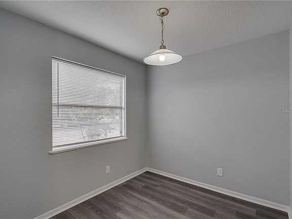 5th image of 200 Majors Ln APT C