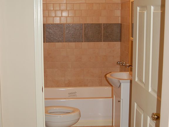 Guest full bath off den