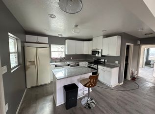 2505 Woodland Rd, Ambridge, PA 15003