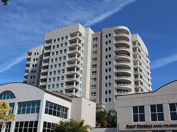 3rd image of 1771 Ringling Blvd Unit 1208