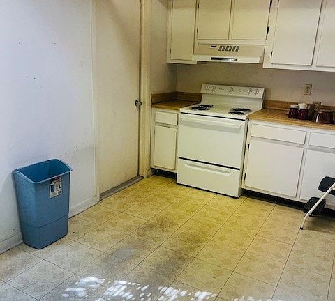 3rd image of 519 NE 15th Ave