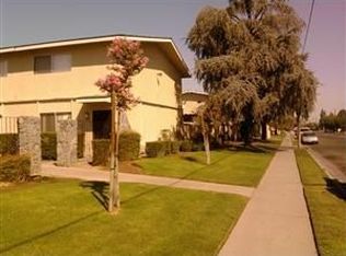 2209 N Winery Ave APT K, Fresno, CA 93703