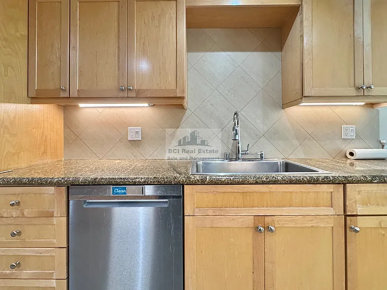 6 Topaz Way — Photo 27