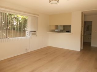 1812 Corinth Ave APT 2, Los Angeles, CA 90025