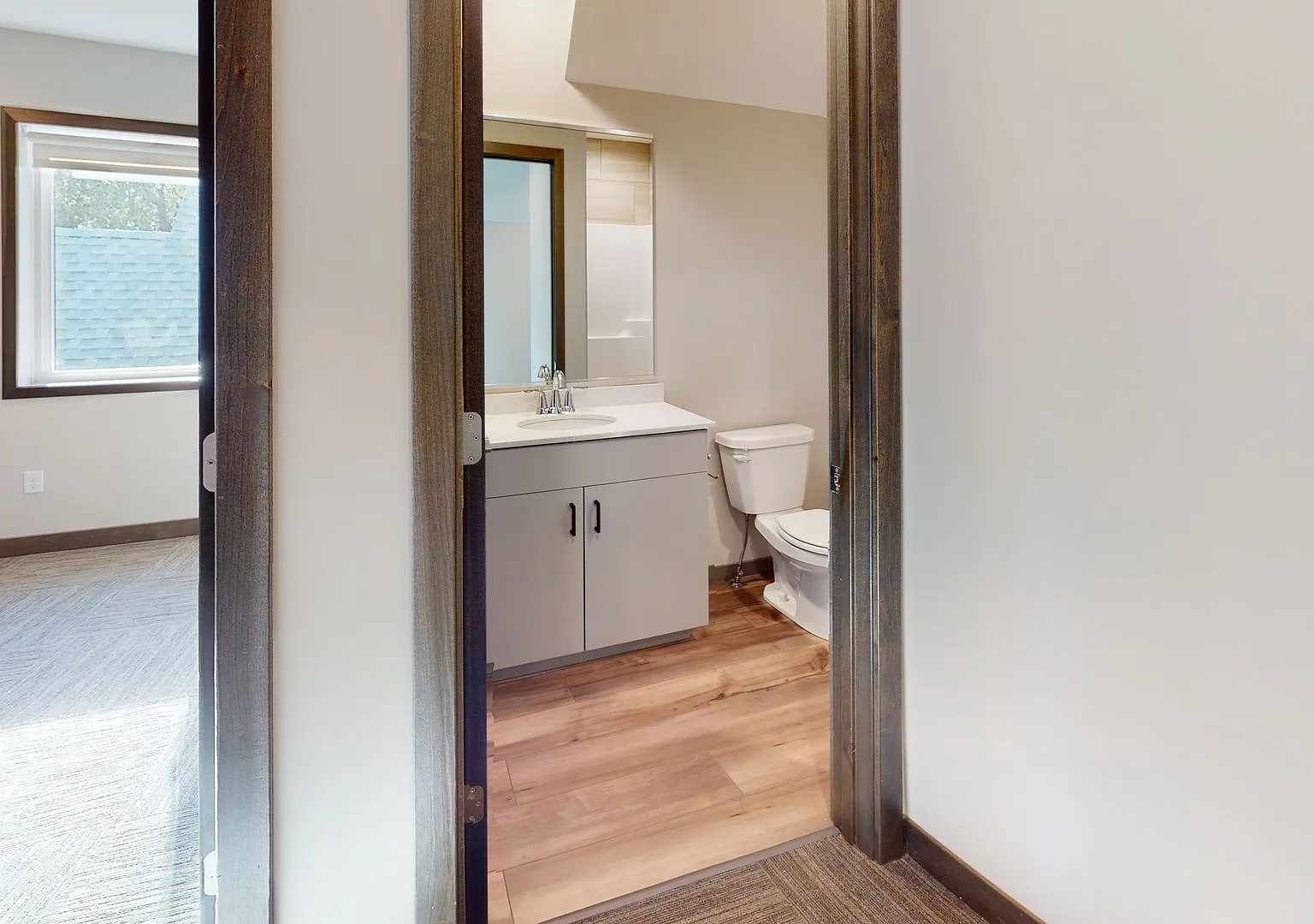 Brand new 6 bed 3 bath in Dinkytown — Photo 3