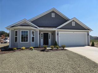 157 Stonecrest Trl, Elyria, OH 44035