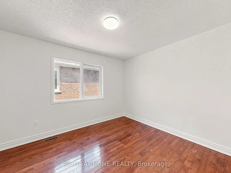22 Foxtail Rdg — Photo 23