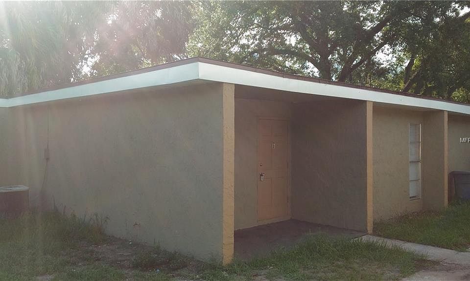 1st image of 1007 E Holland Ave