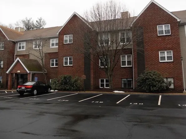 25 Longworth Ave #11, Brockton, MA 02302