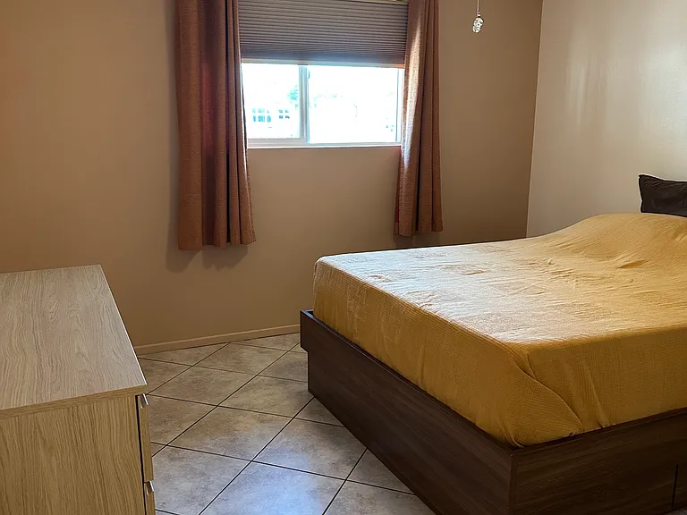 south bedroom 1